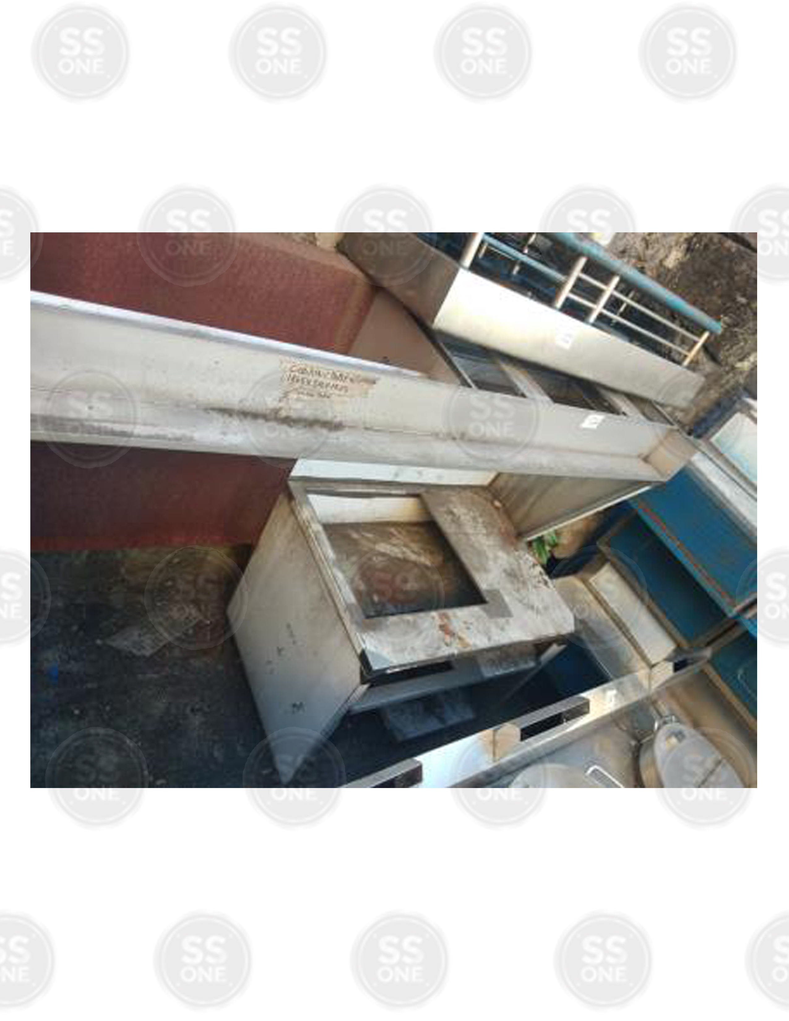 FRENCH FRIES HOOD W/ DUMPING TABLE (RIGHT)